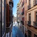 Aoa Plaza Nueva Luxury